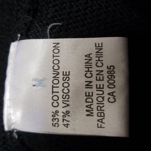 Holt Renfrew Ribbed Keyhole  Sweater - Picture 8 of 12